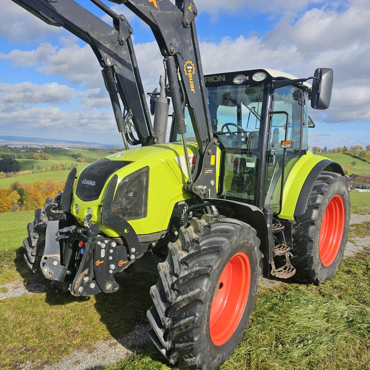 CLAAS Arion 410 1