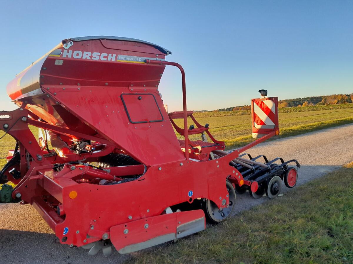 Sämaschine samt Frontpacker Horsch Express 3TD 1