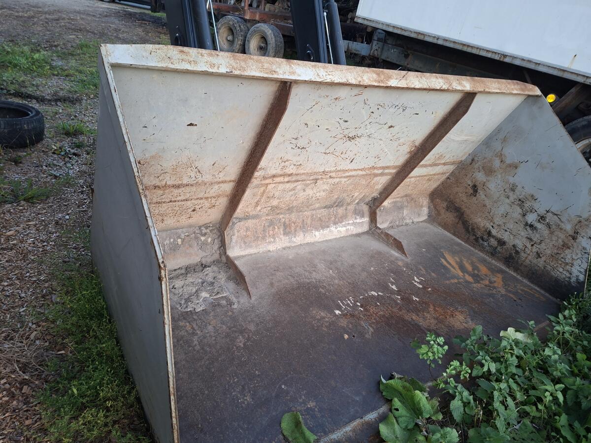 Schaufel 260 x 140 x 140 cm Bj. 2018 1