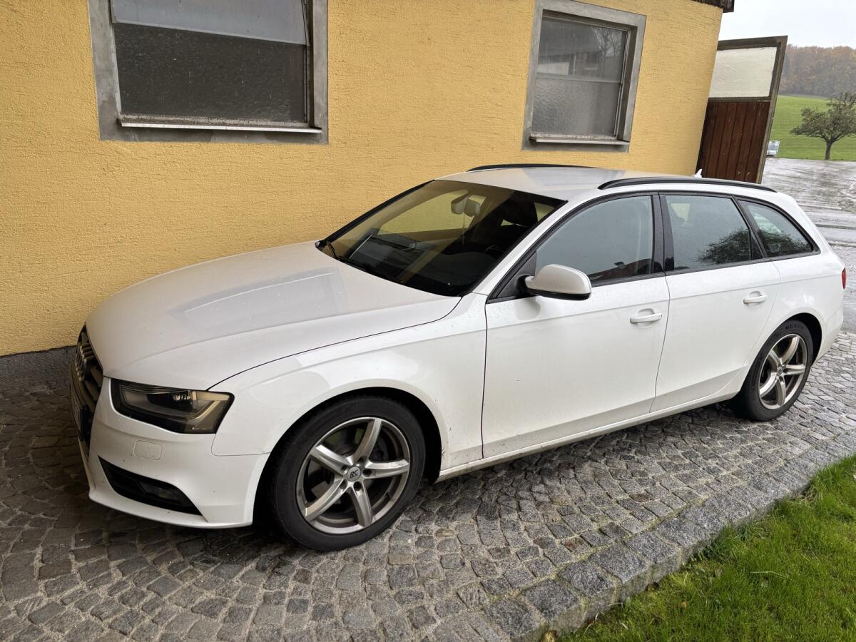 Audi A4 Quattro 1