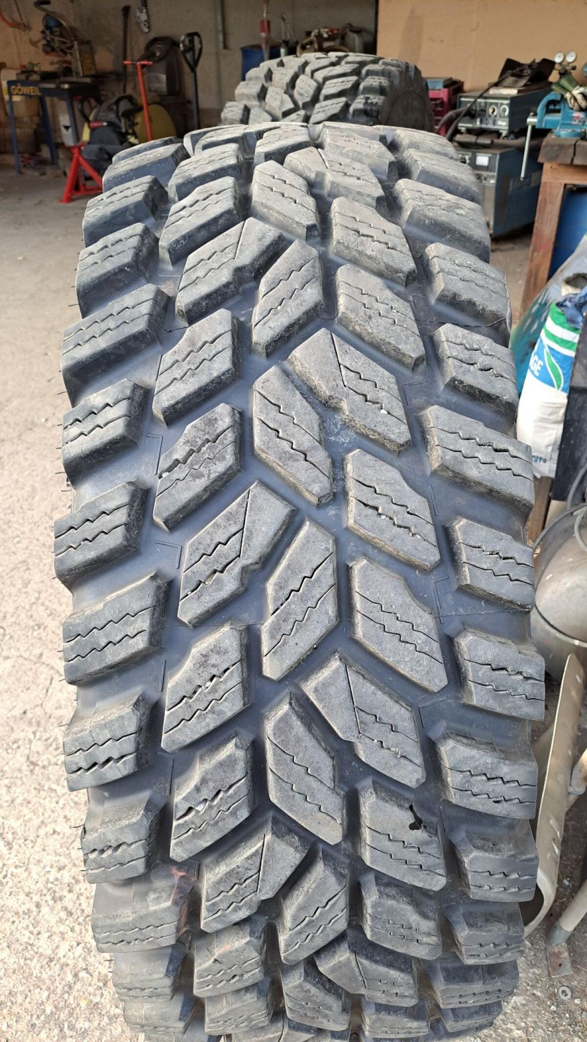 Nokian Hakkapeliitta 2 2