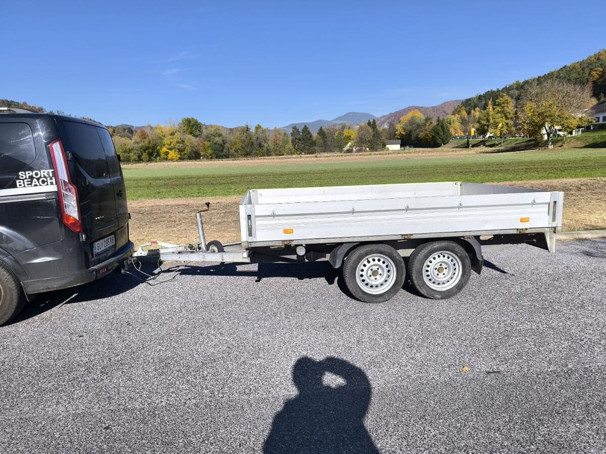 PKW-Anhänger gebremst von JÖGREI 2