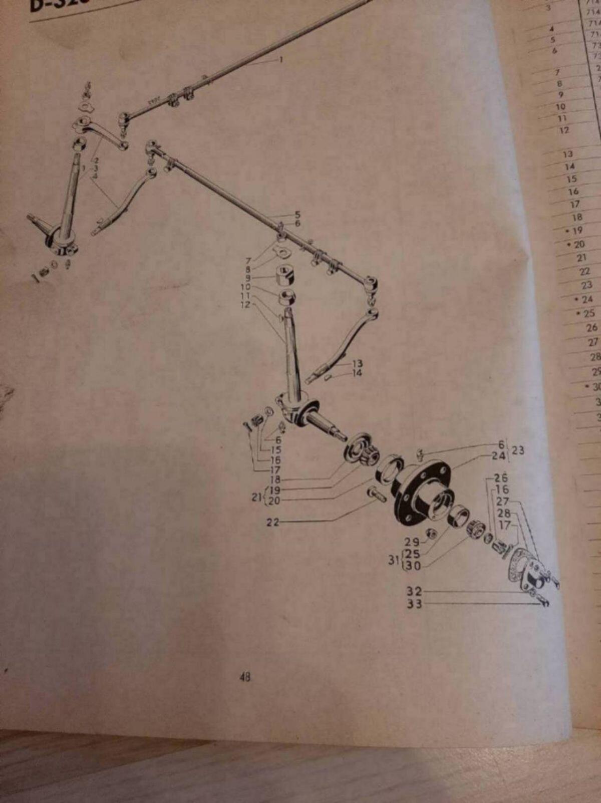 Farmall D 320 Ersatzteile-Katalog 2