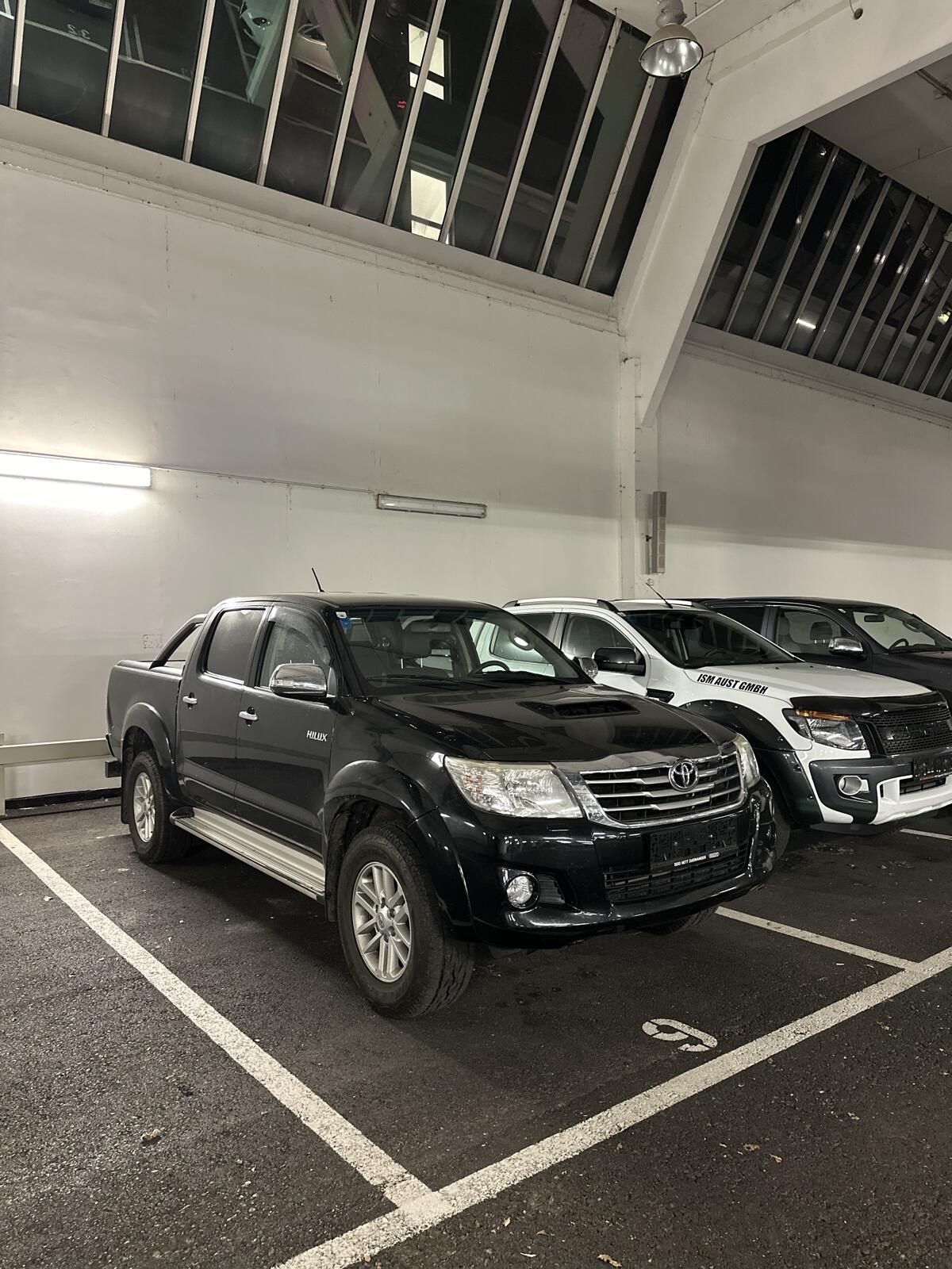 Toyota Hilux und Mitsubishi L200 gesucht 1