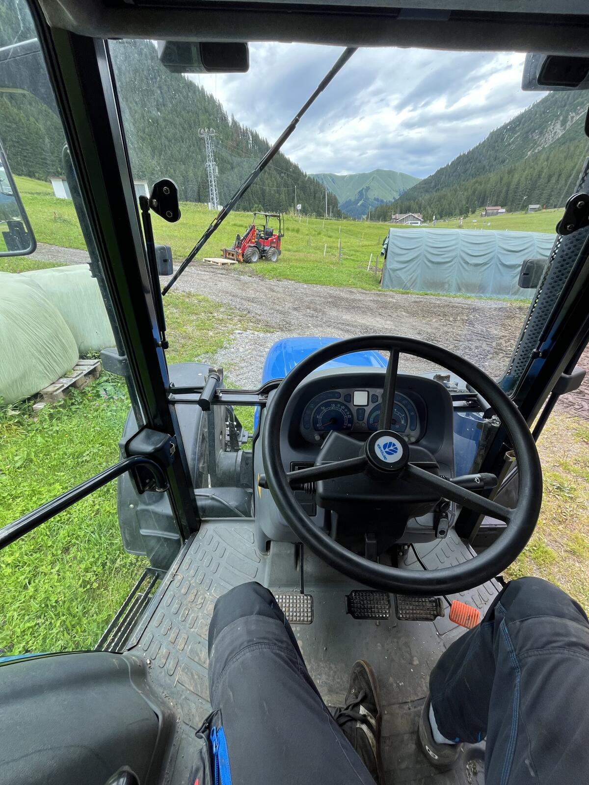 New Holland TL 80A Turbo 2