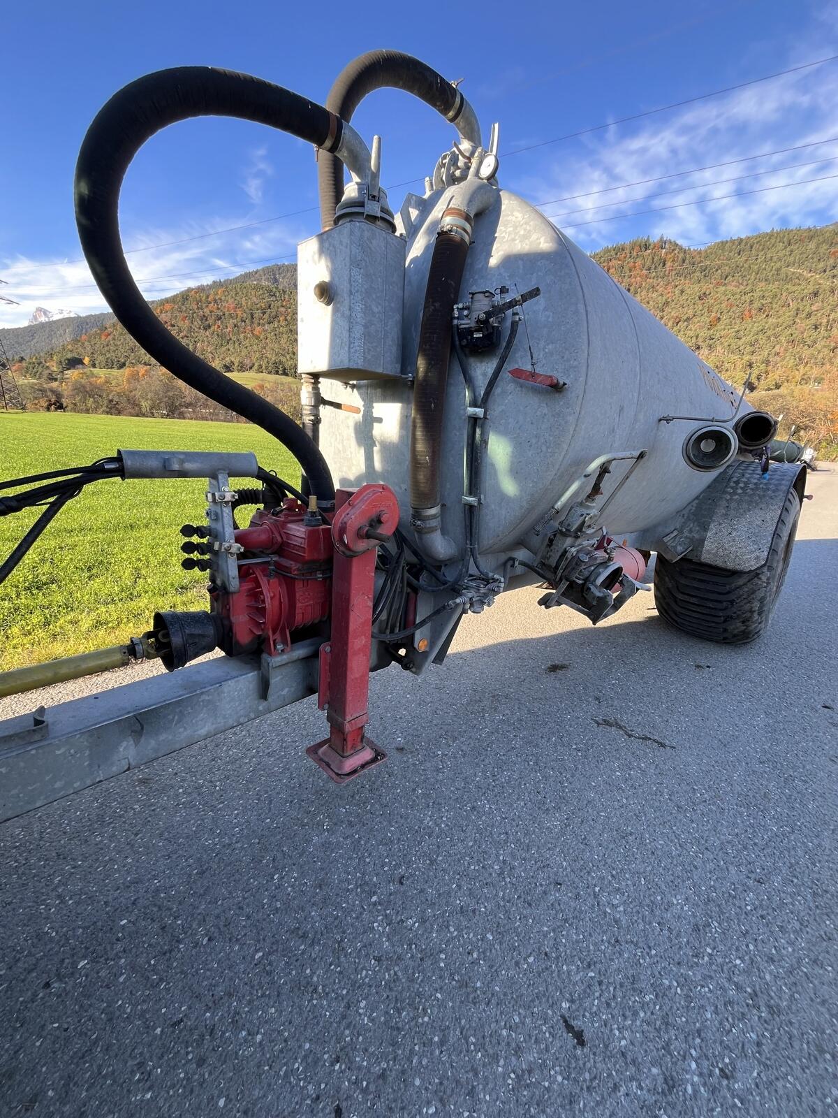 Güllefass 9.000 l Pühringer 2