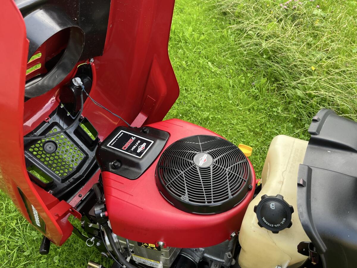 Rasentraktor MTD 200/105 H Hydro 2 Zylinder Briggs & Stratton 3