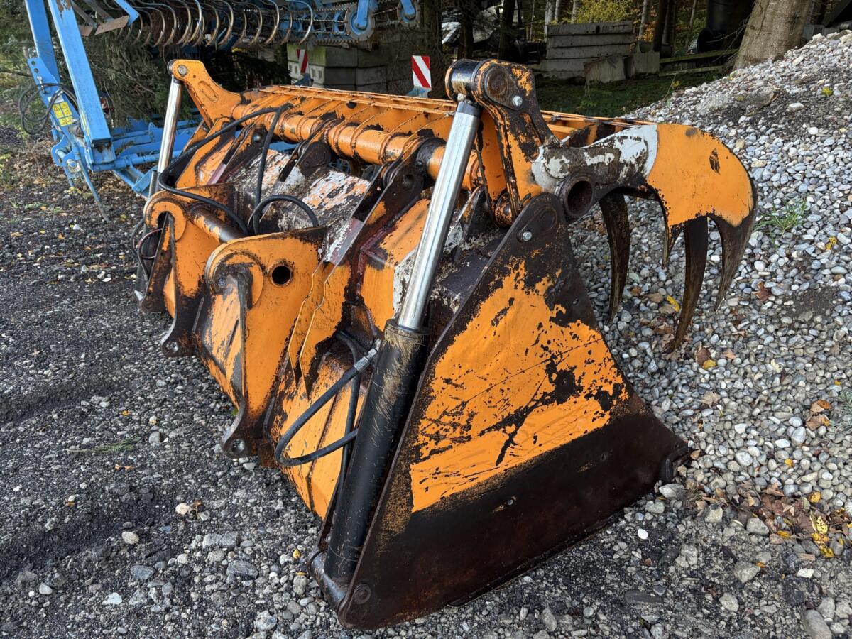 Greifschaufel Kock 260 cm Breite Volvo Aufnahme 2