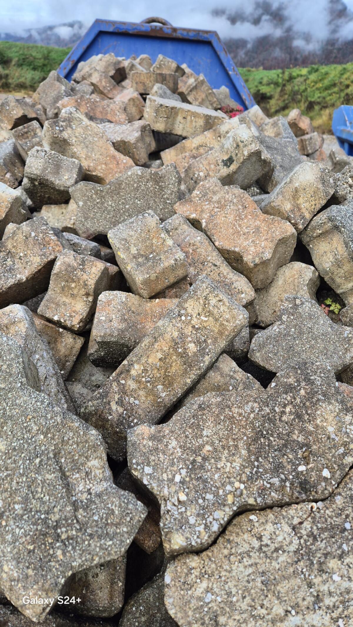 Pflastersteine - Wellensteine zu verkaufen 1