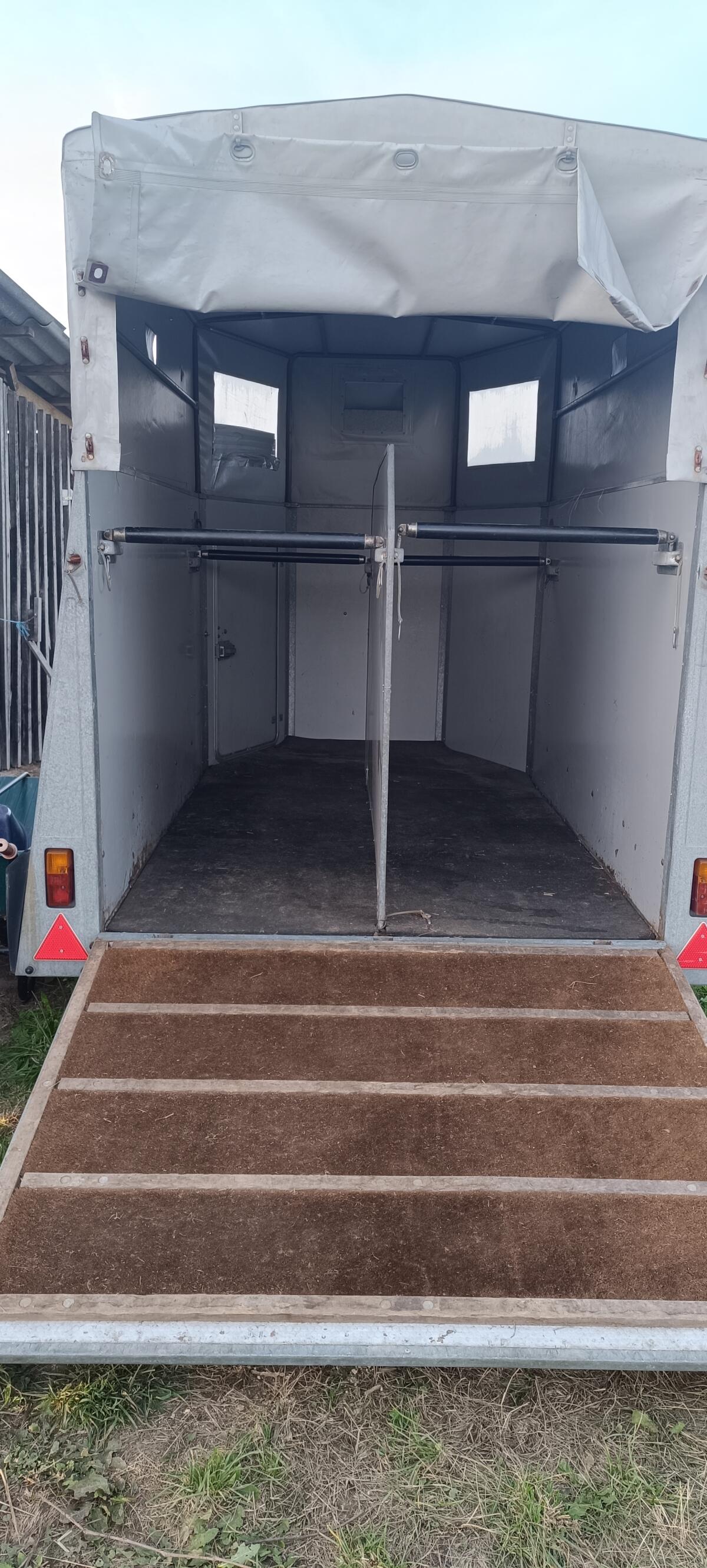 Westfalia Pferdeanhänger 1