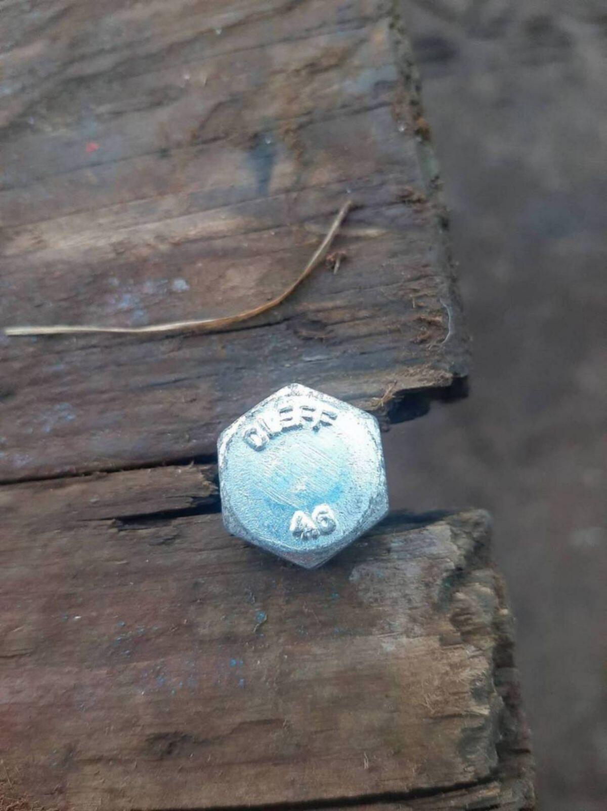 50 Schrauben 10x130 2