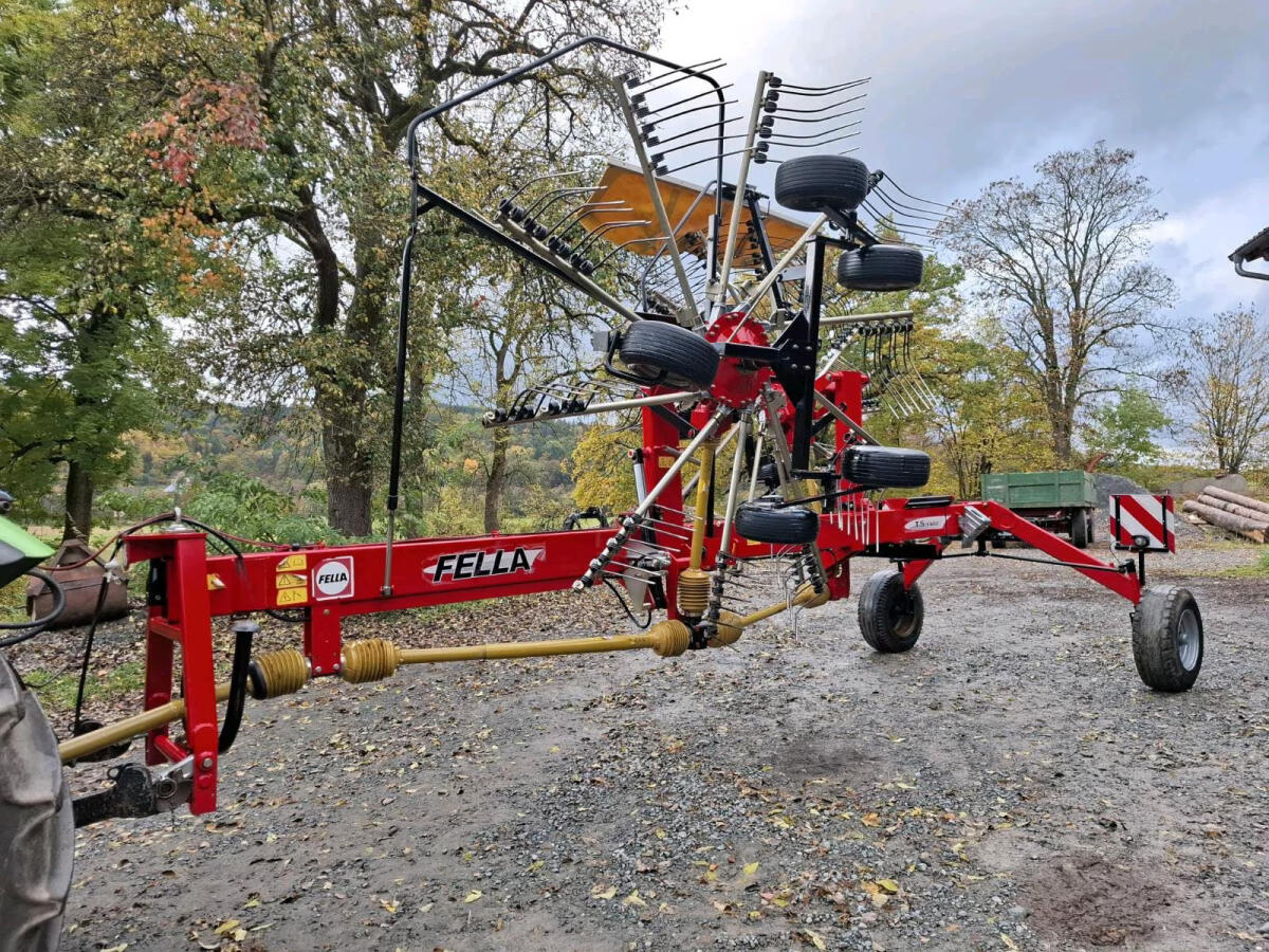 Fella Schwader TS 1402 1