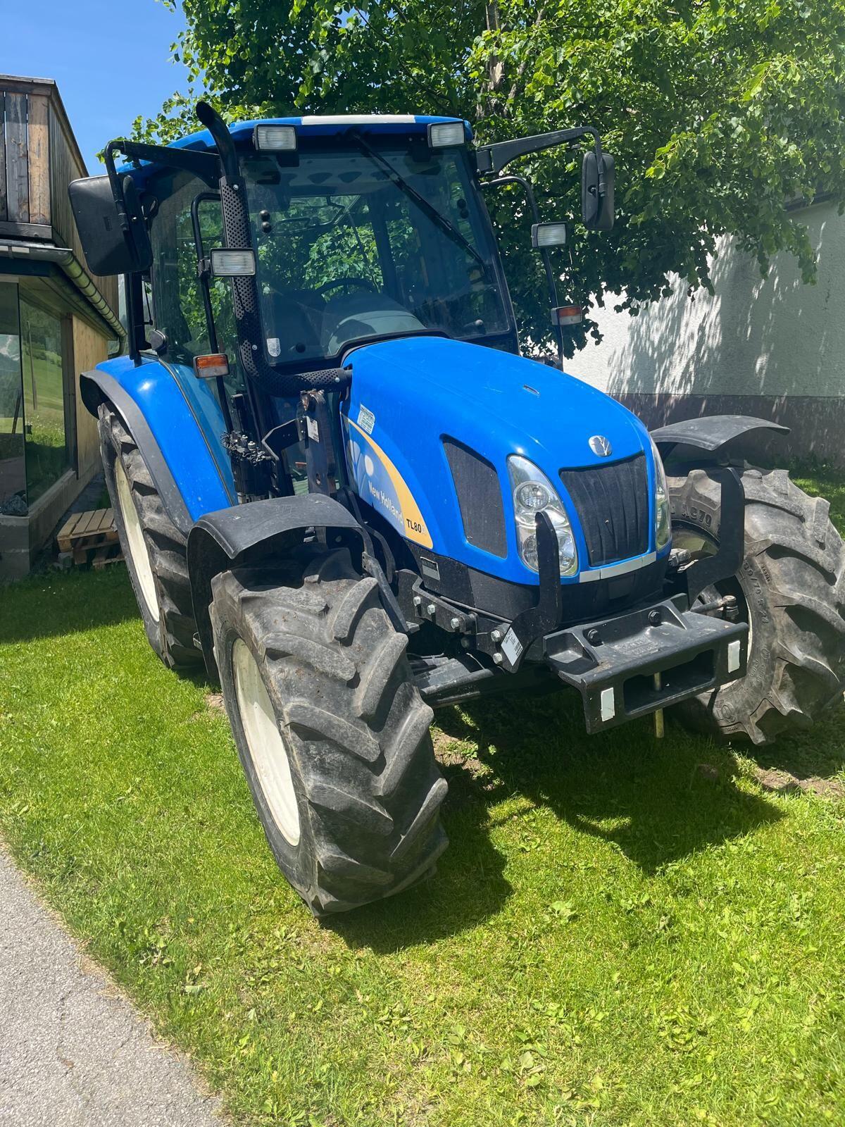 New Holland TL 80A 3