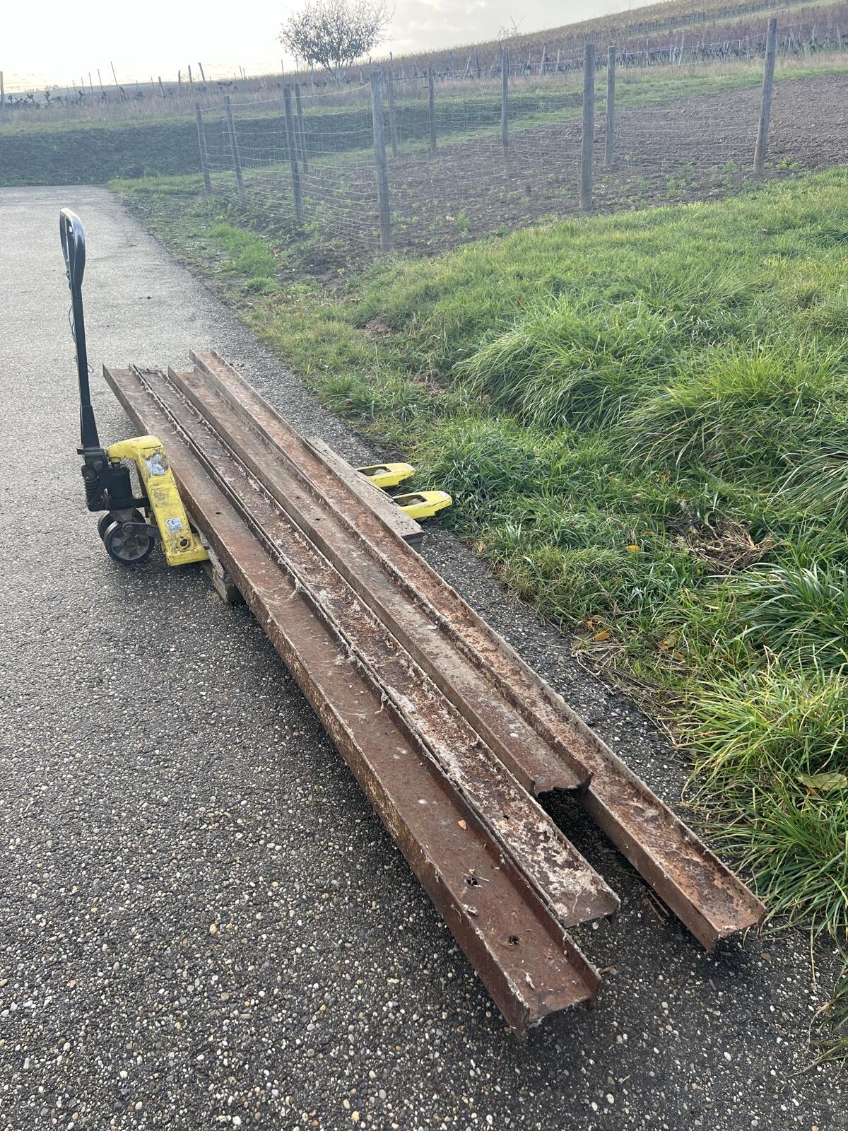 I-Träger / Stahlträger zu verkaufen – verschiedene Größen 1