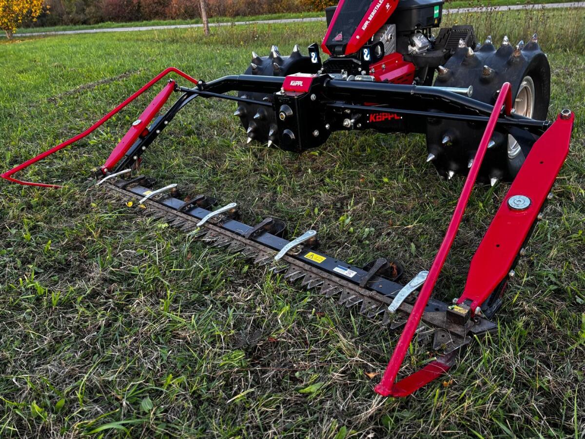 Köppl Motormäher BT18 mit Doppelmessermähwerk und Mulcher 3