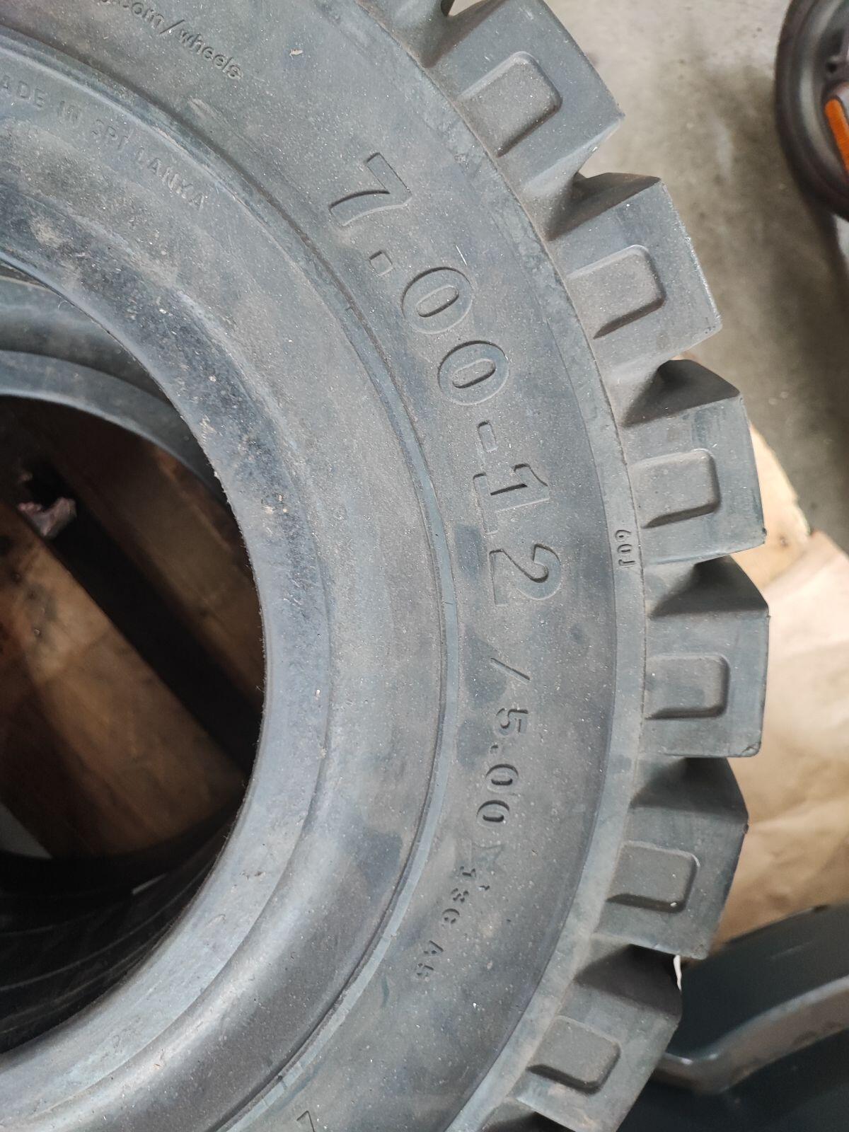 Staplerreifen 2 Stk. Trelleborg 7.00-12/5.00 136A5 Staplerrad 3