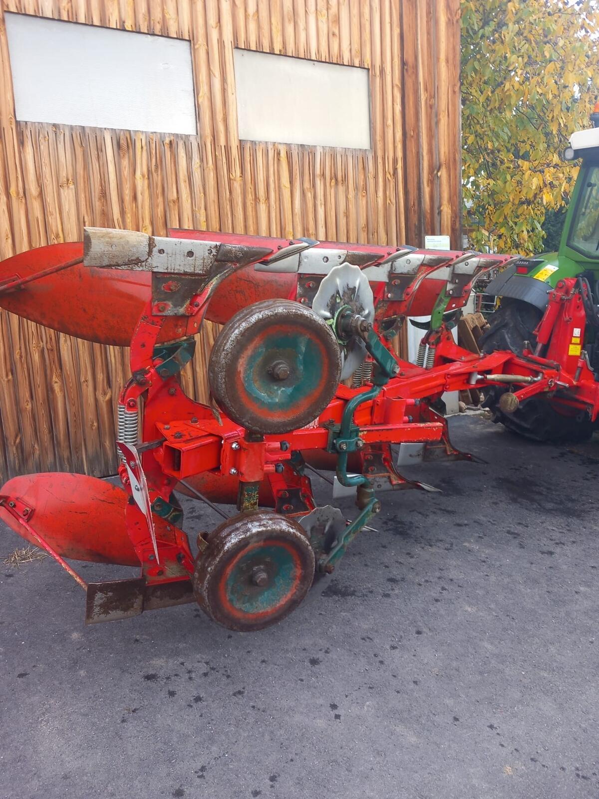 Vogel & Noot Permanit 4-Schar-Pflug 3