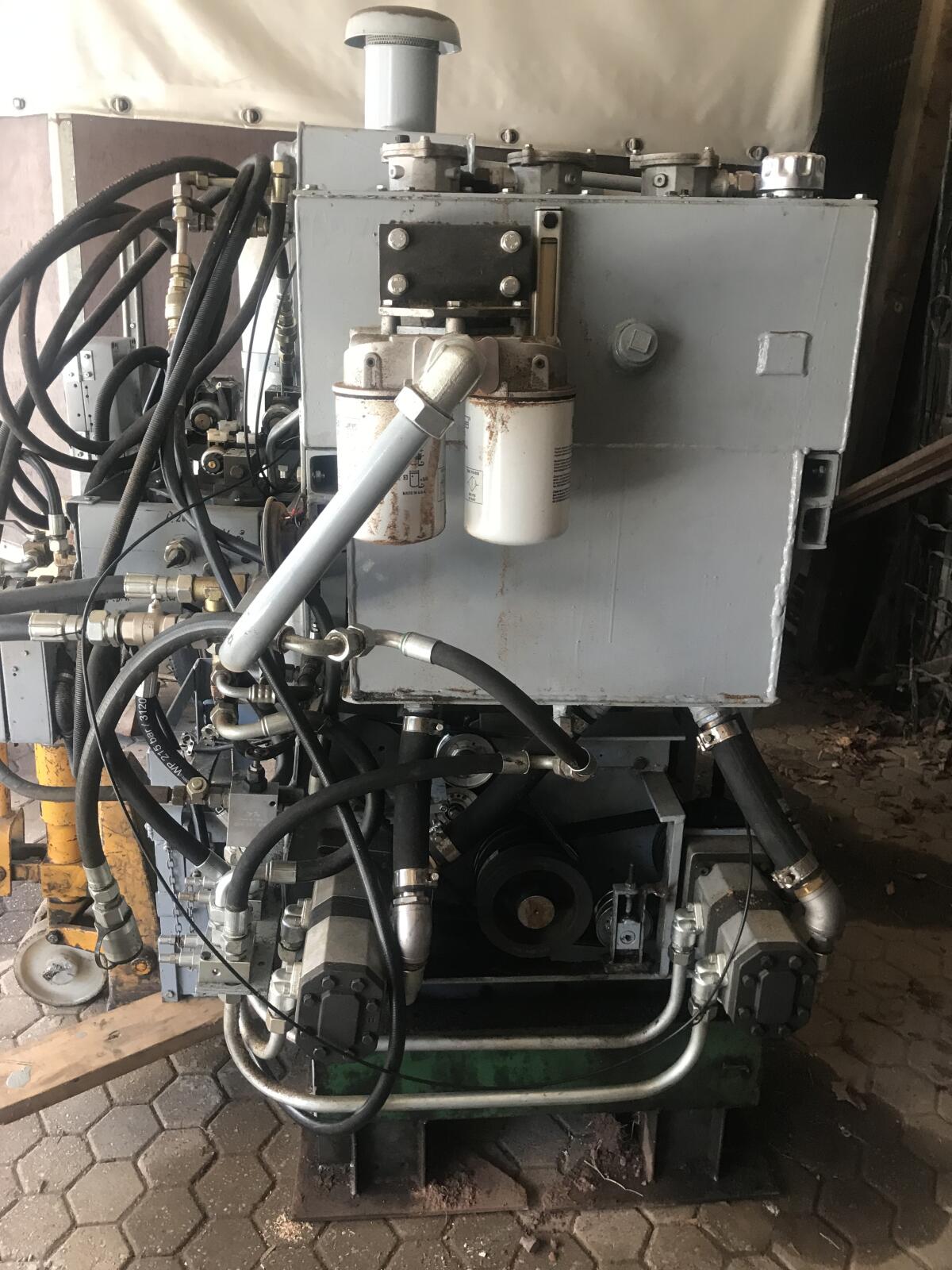 Sägespaltautomat & Hydraulikaggregat 3