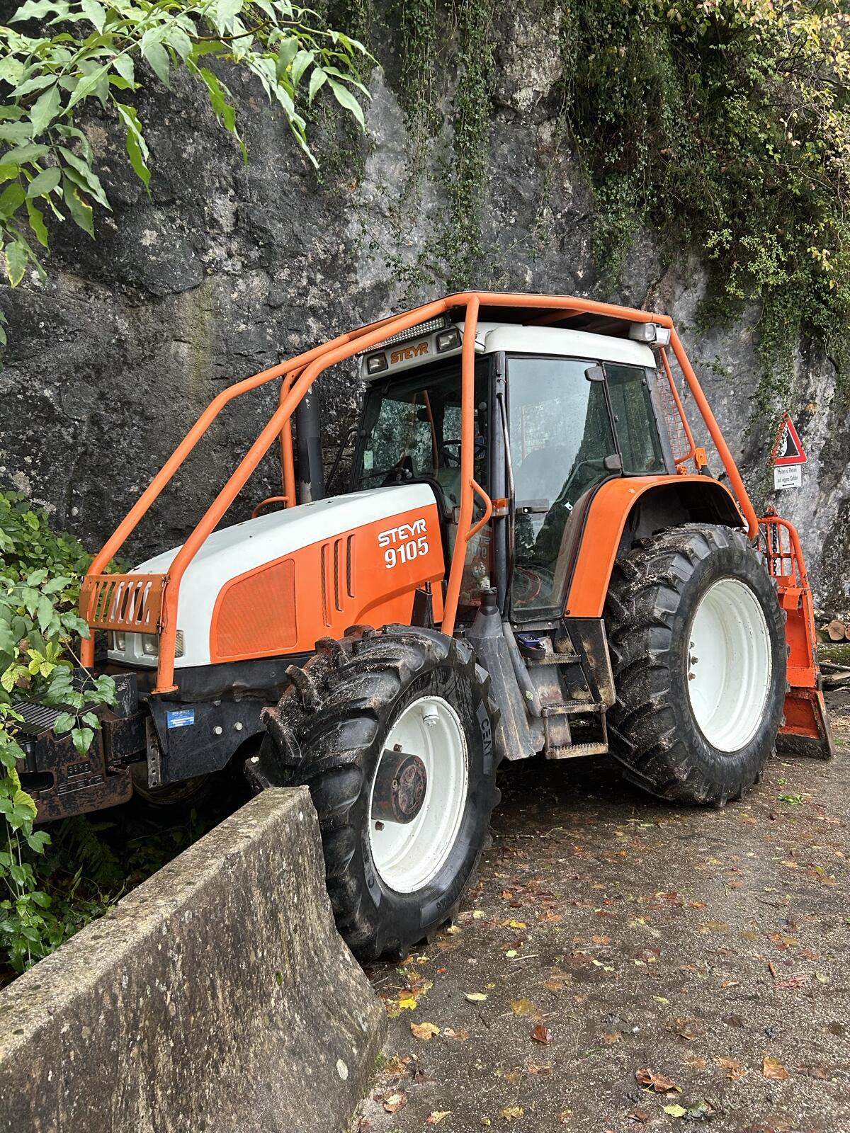 Steyr 9105 mit Tiger Seilwinde 2