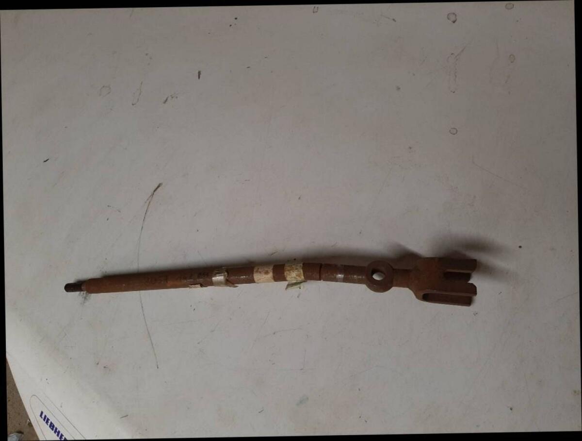 Schalthebel IHC Traktor 724 1