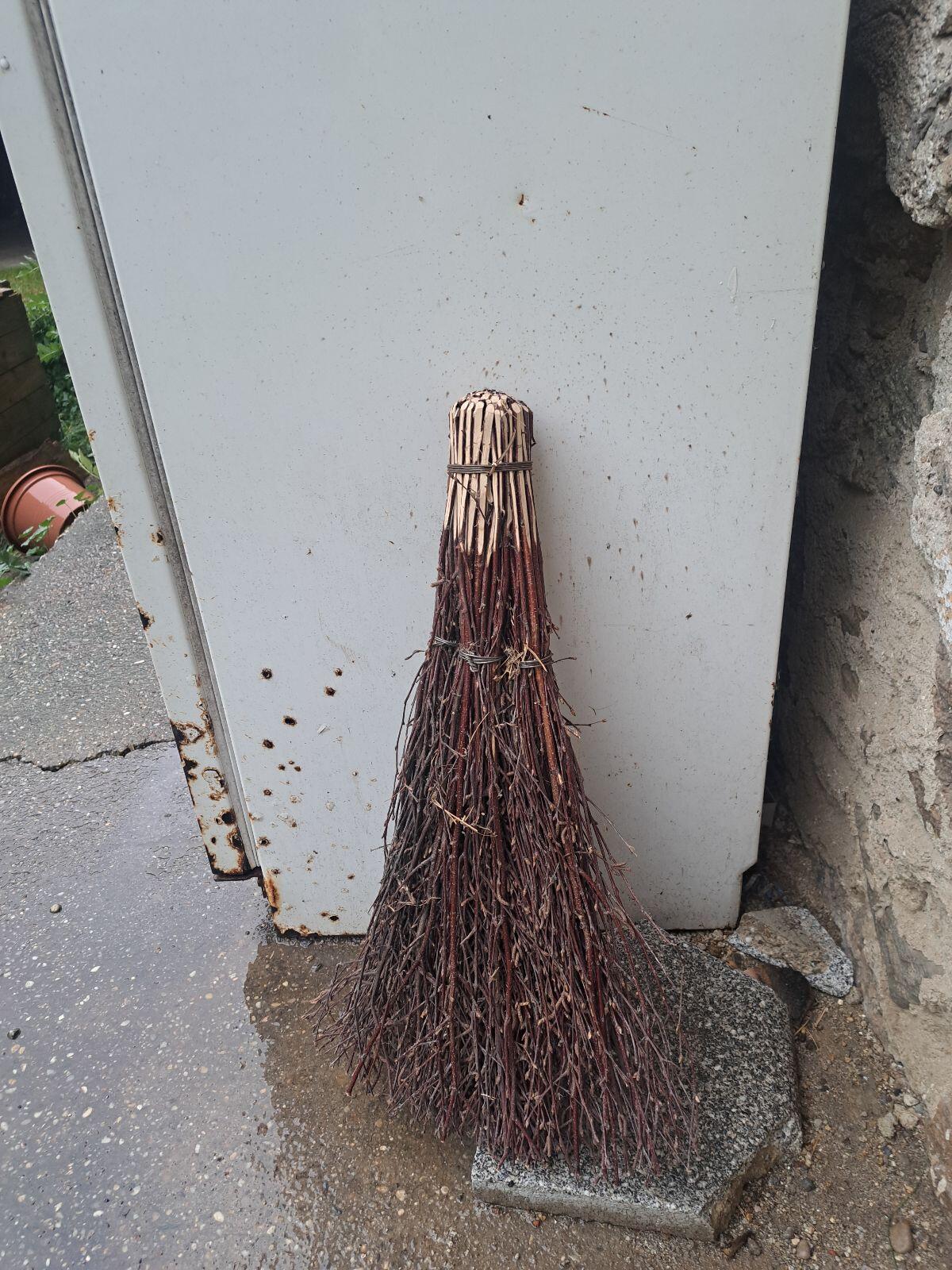 Kehrbesen 1