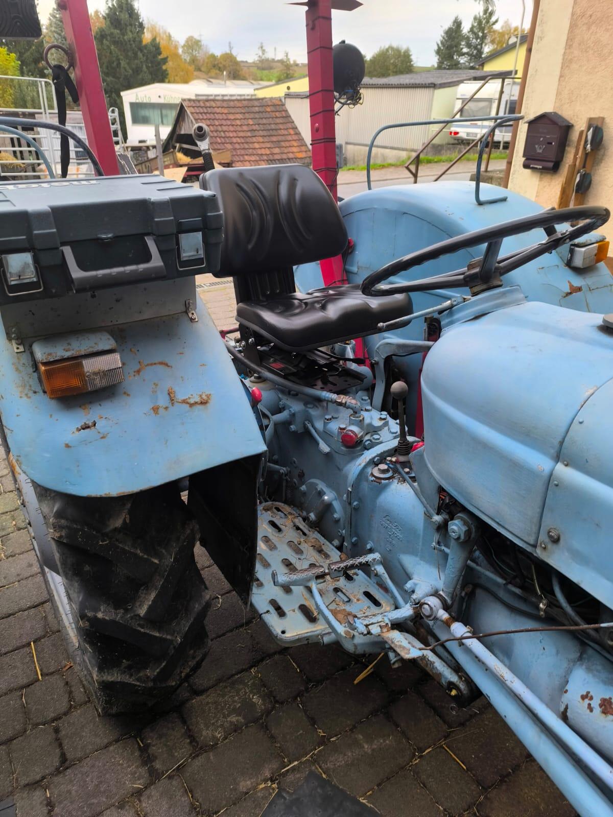 Ford Fordson Dexta 2