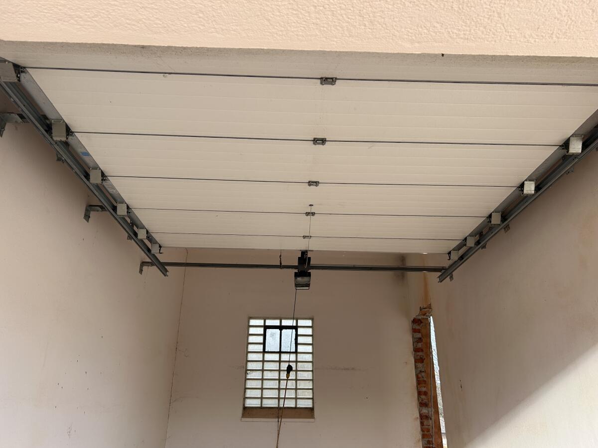 Garagentor, Deckensektionaltor 1