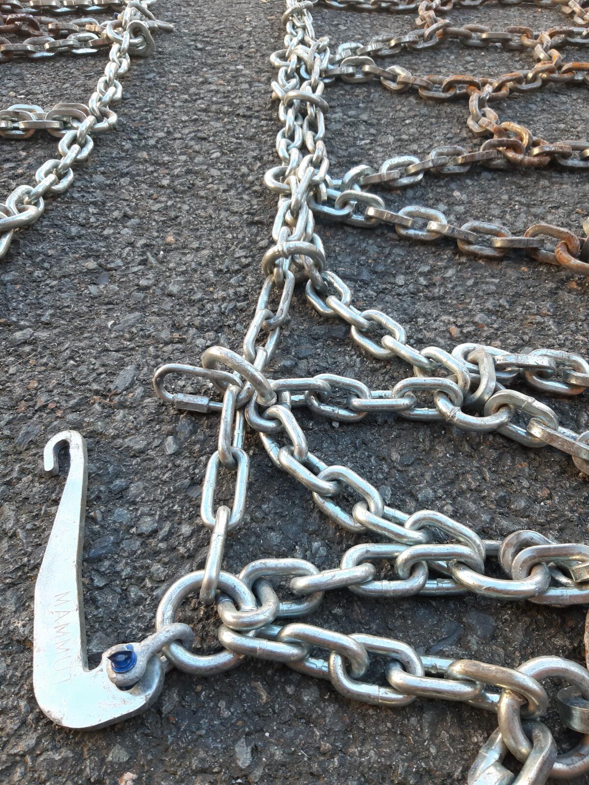 Schneeketten Netzketten Traktor Liebherr Atlas Kramer 2