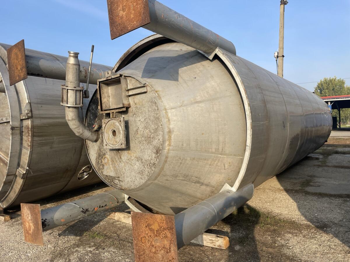 80.000 l (80 m³) Edelstahltank, säurebeständig, rostfrei 3