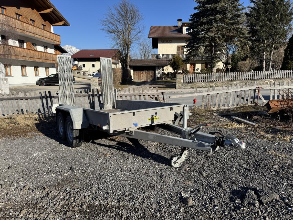 Humbaur Baumaschinentransportanhänger 2