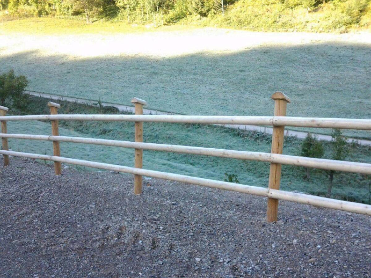 Zylindrisch gefrästes Rundholz 2