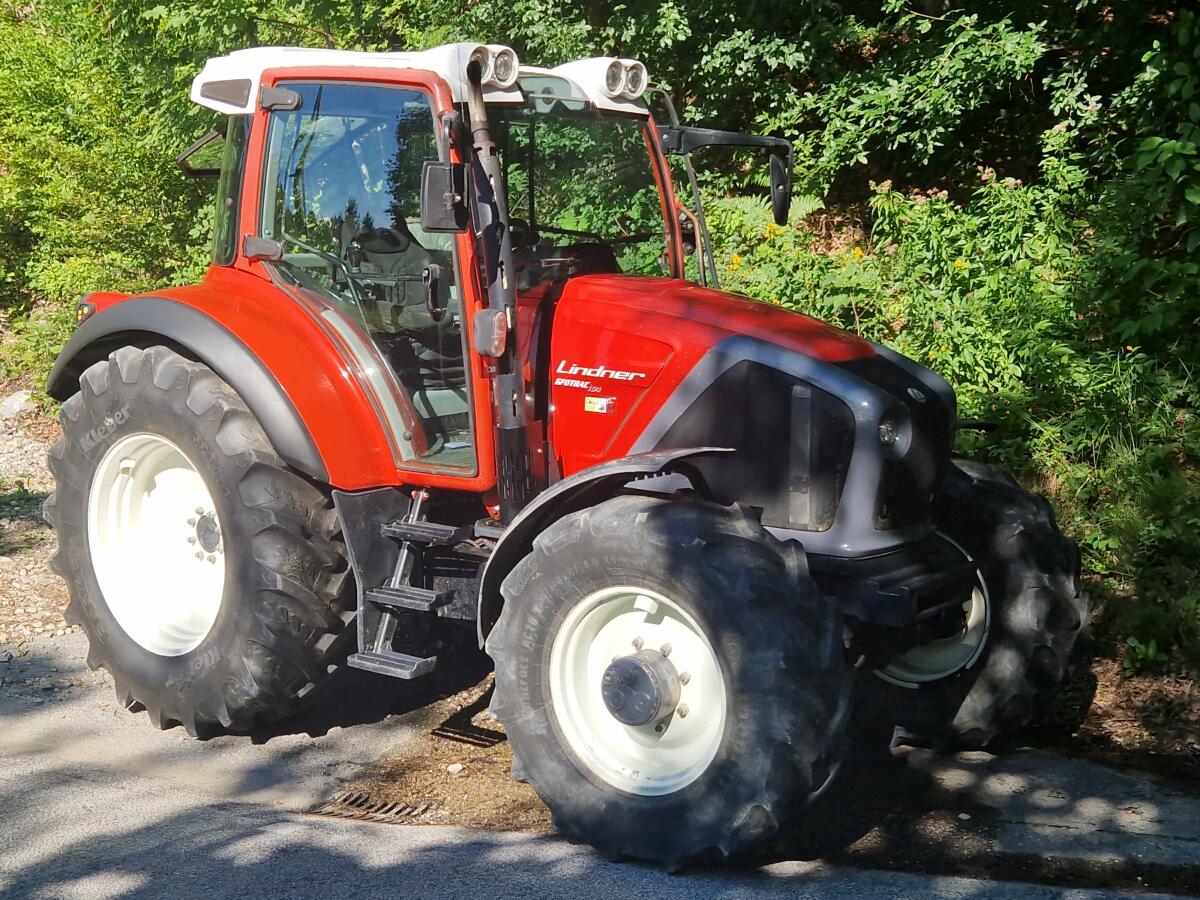 Lindner Geotrac 104 – 50 km/h, Klima, gefederte Achse 2