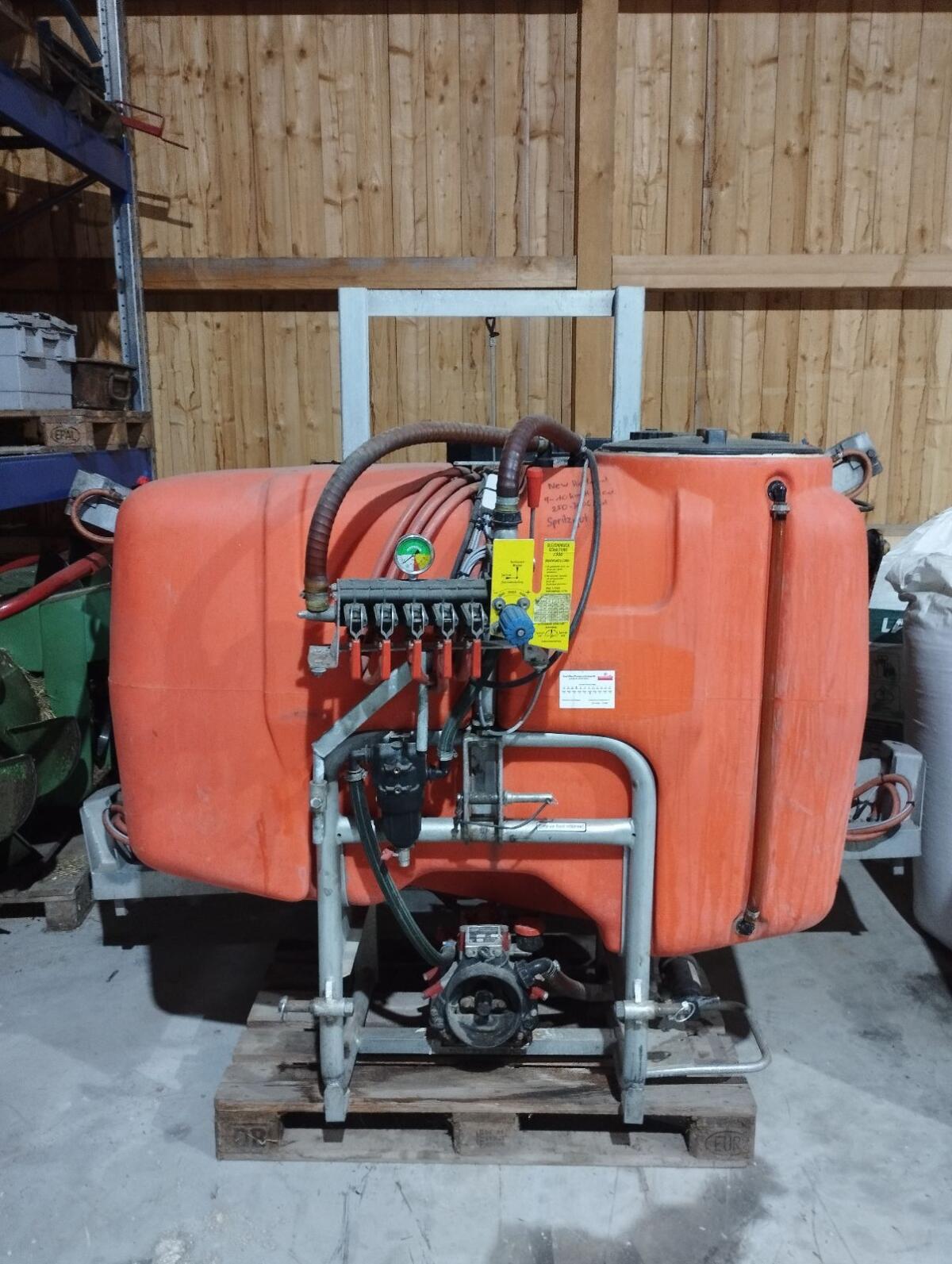 Verkaufe Feldspritze 1