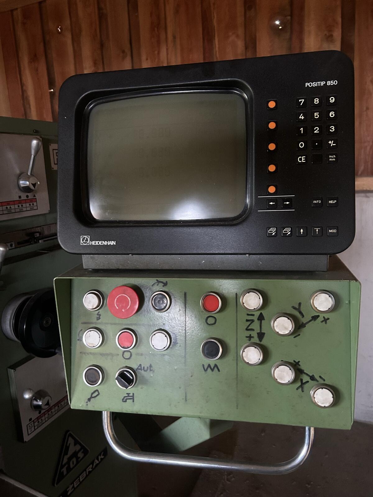 Fräse TOS FNGJ 32 3