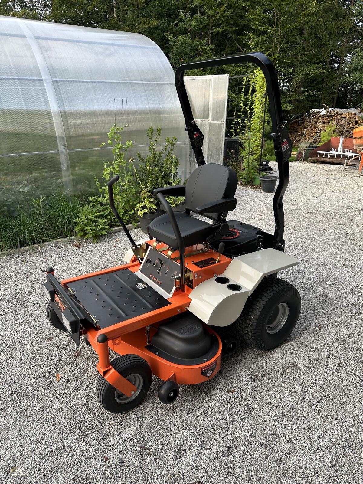 Zero-Turn Speedy 50 Rasentraktor, wenig gebraucht 1