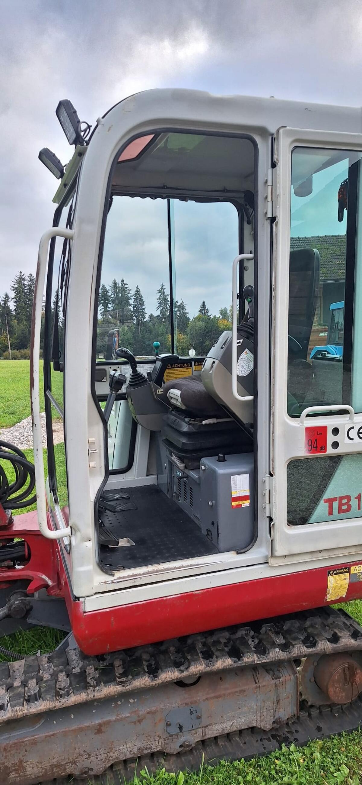 Takeuchi TB 125 3