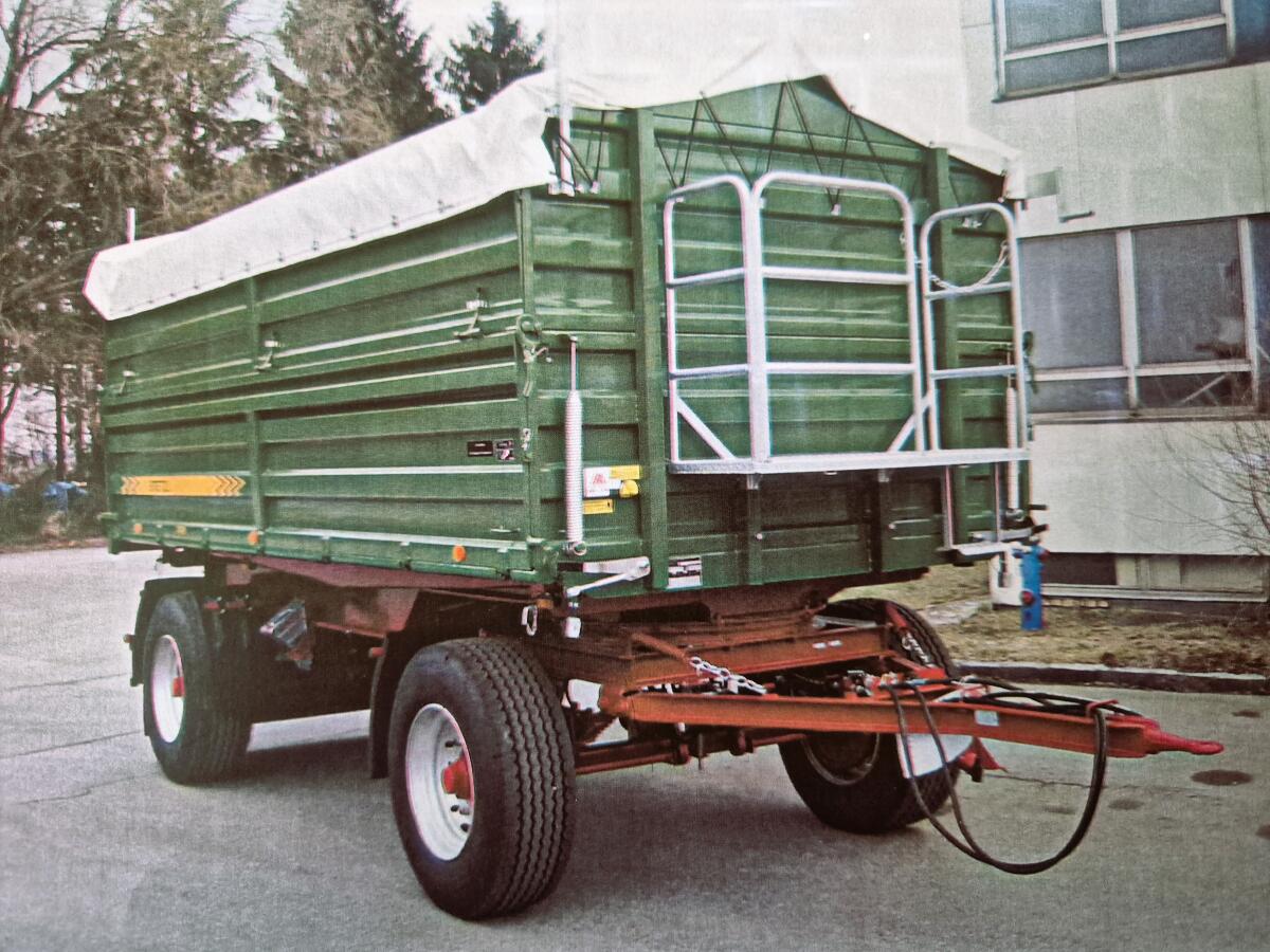 Stetzl 18t Zweiachs-Dreiseitenkipper 2