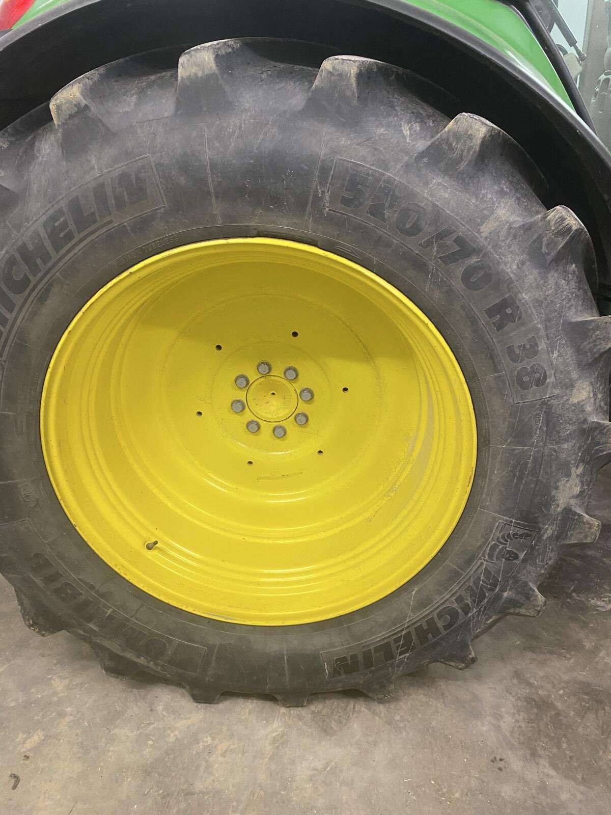 Reifen 520/70 R38 Neuwertig 480/70 R24 2