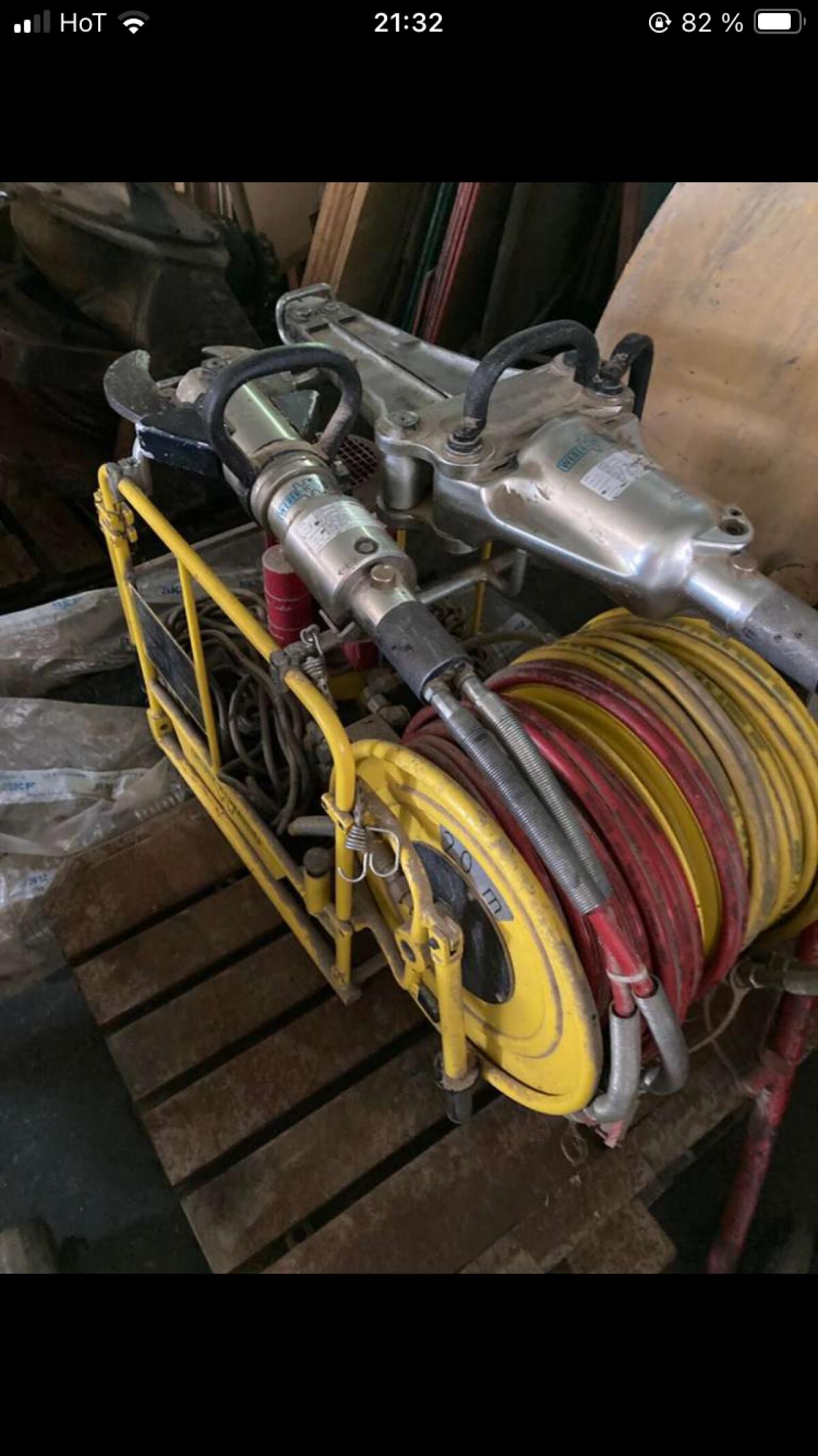 Hydraulische Bergeschere, Bergegerät 1