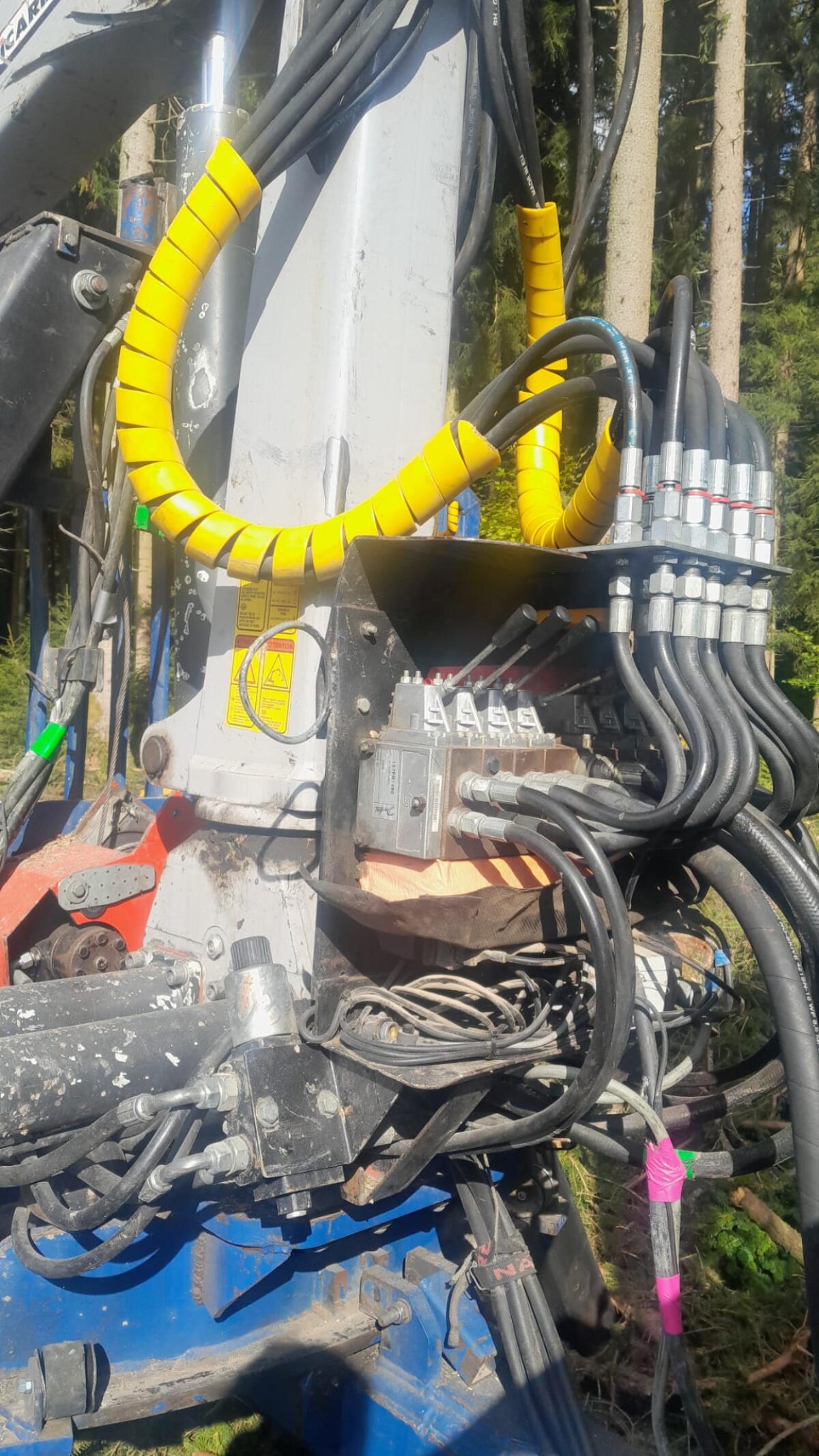 Icarbazzoli Forstkran 6800L 3