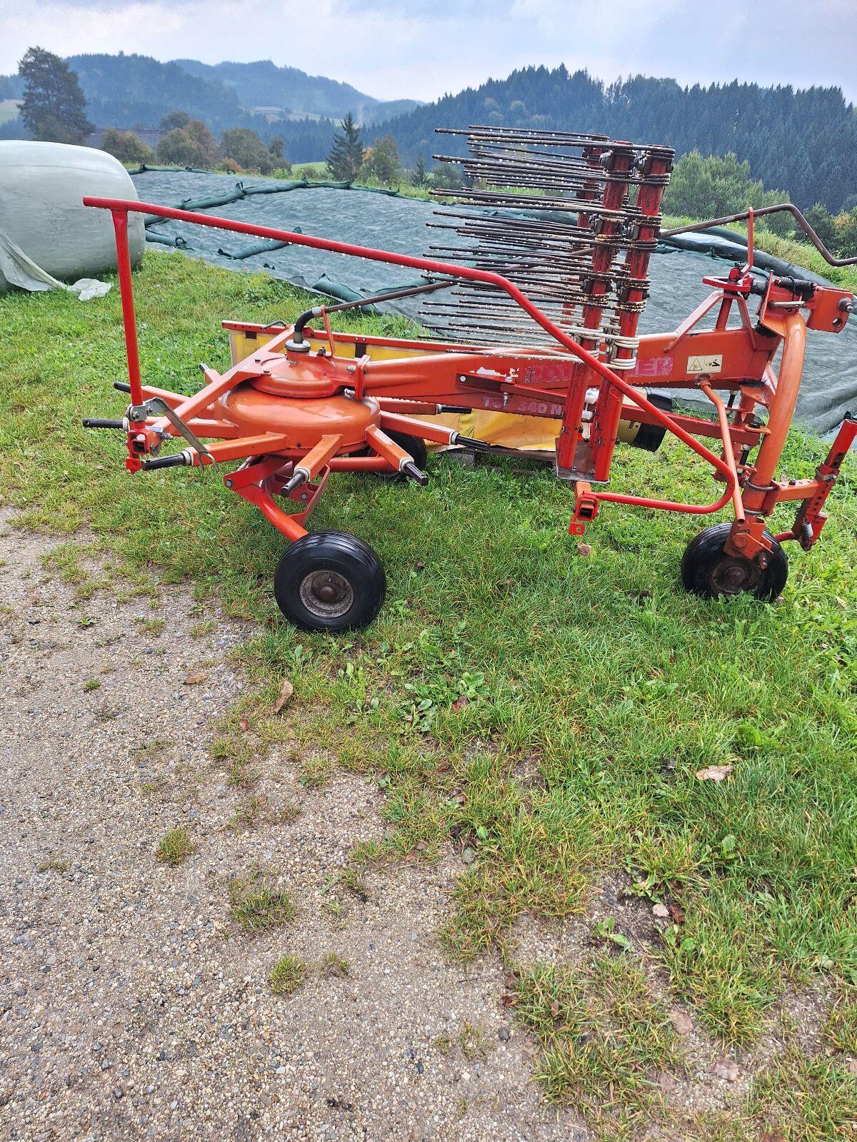 Pöttinger Schwader 340N 1