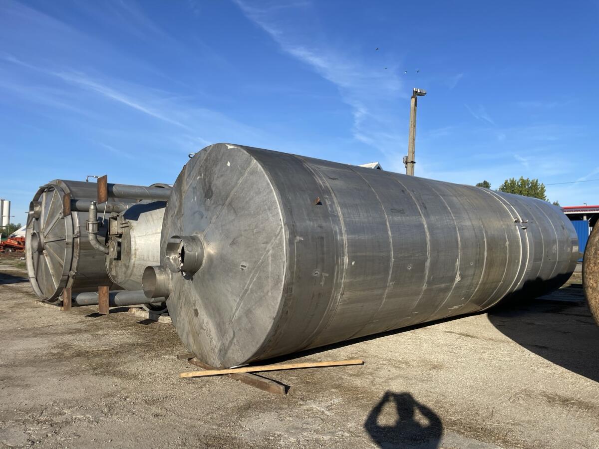 60.000 l (60 m³) Edelstahltank, säurebeständig, rostfrei 3