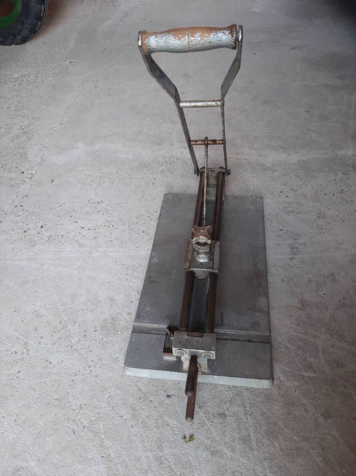 Fliesenschneider 37 cm 3