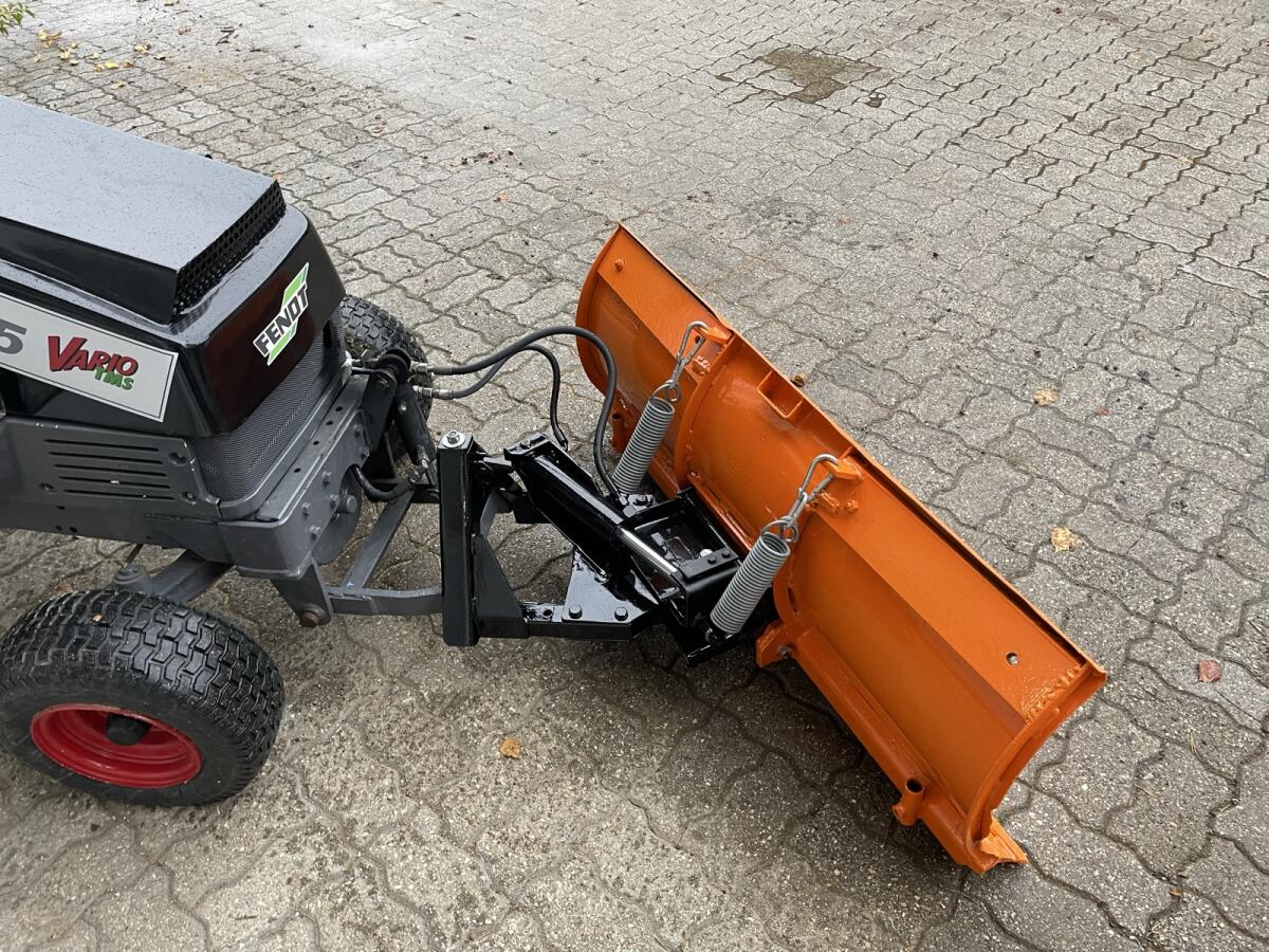 Iseki SG15 Kleintraktor 2