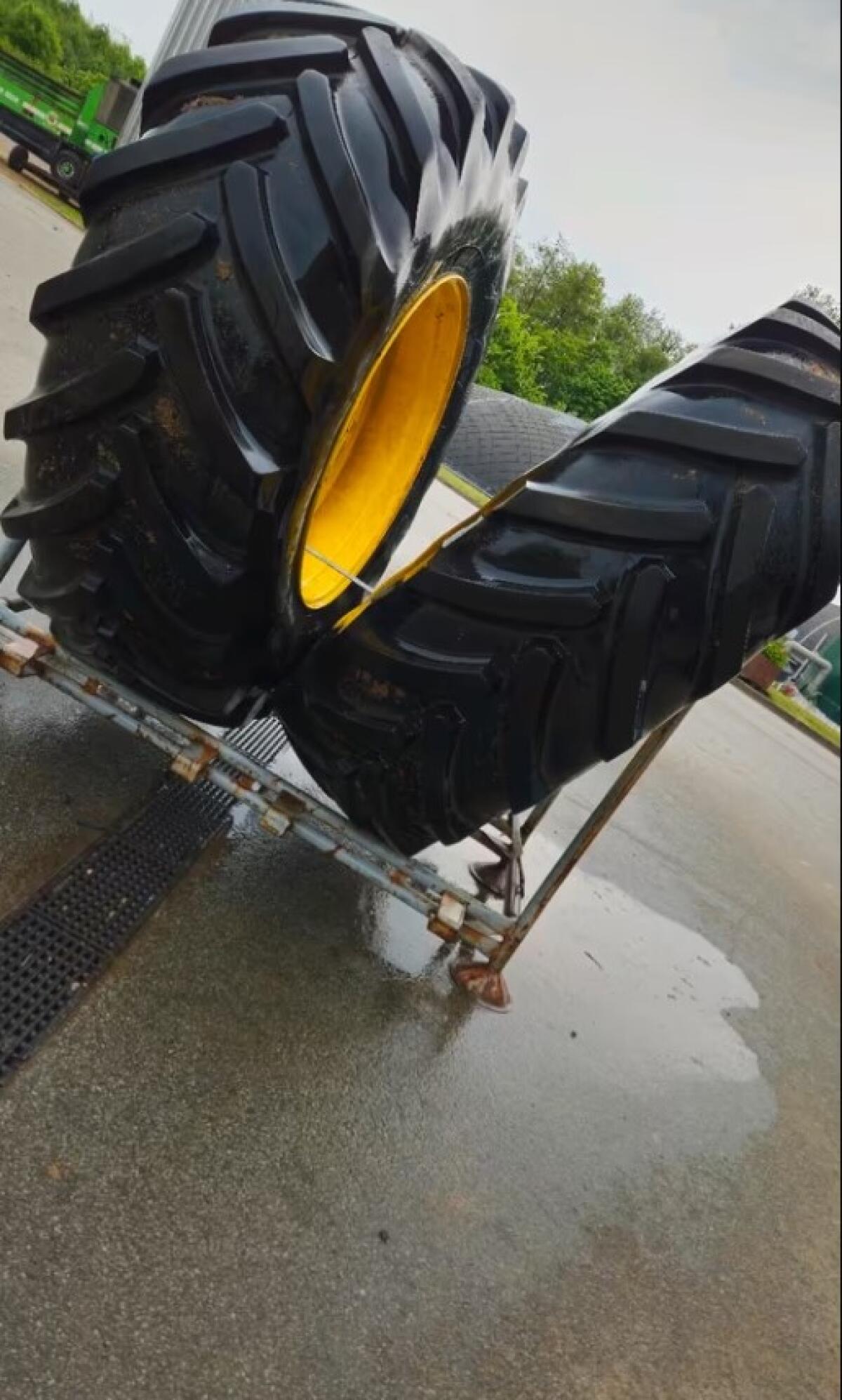 Traktorreifen Michelin Axiobib 710/75 R42 3