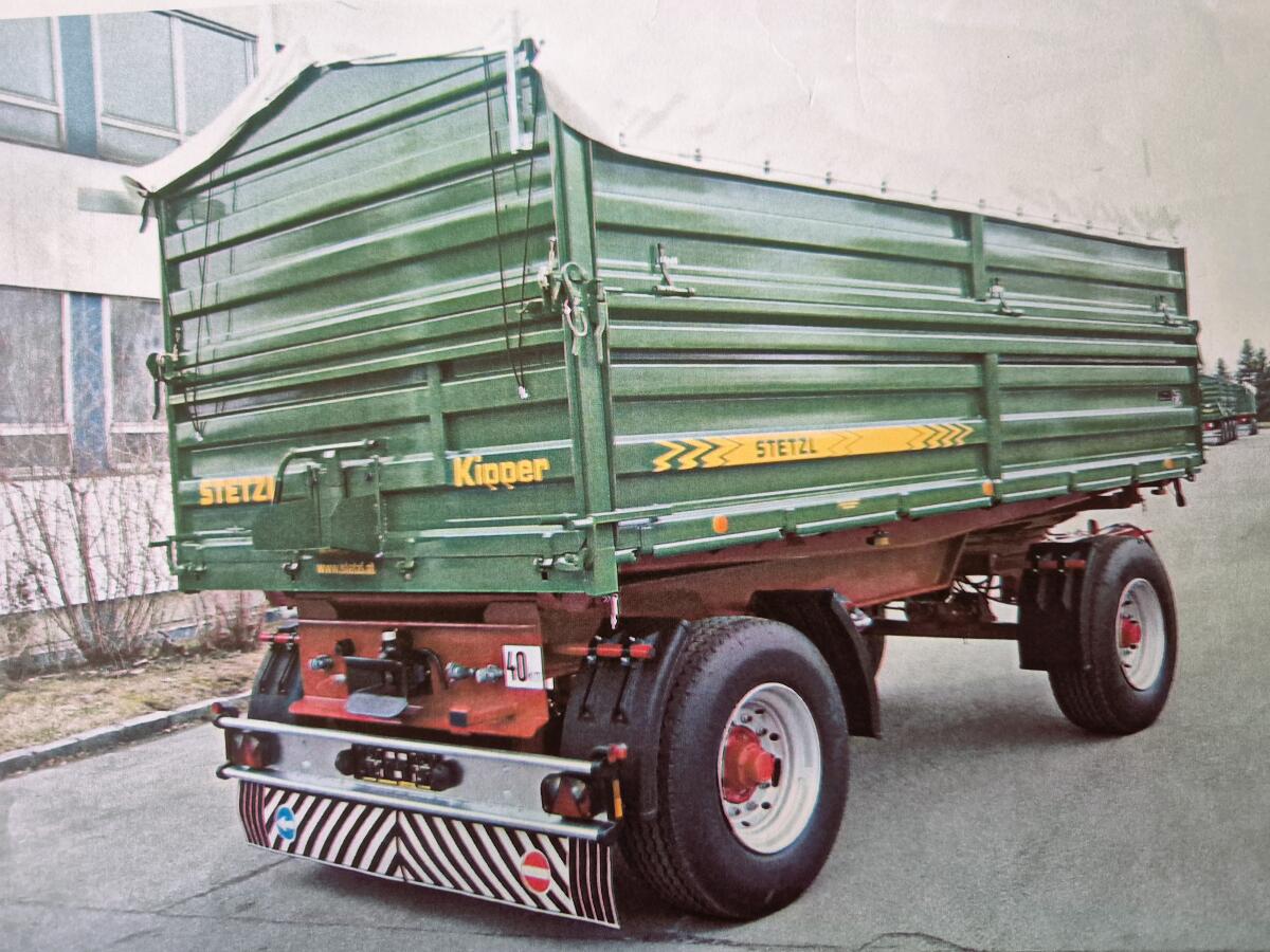 Stetzl 18t Zweiachs-Dreiseitenkipper 3