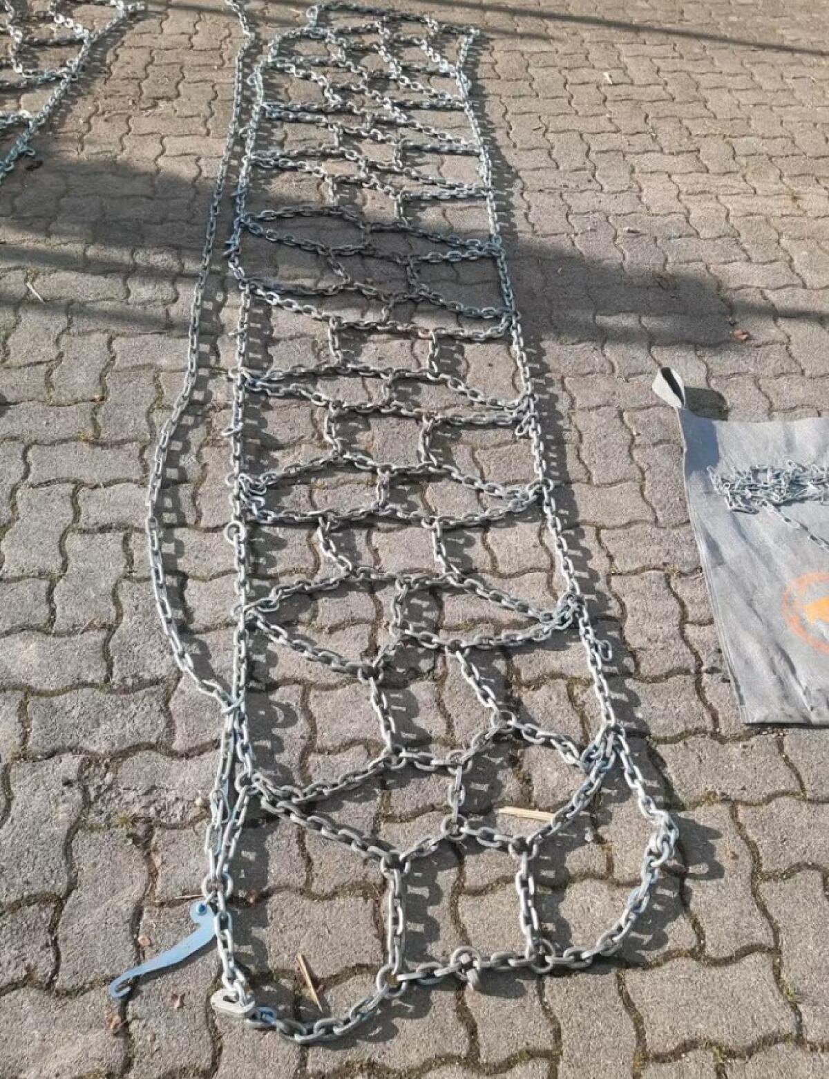 Rex Schneeketten 8 mm für Traktor – neuwertig 3