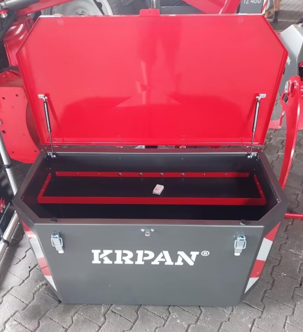 KRPAN Traktorkiste TZ 400 3