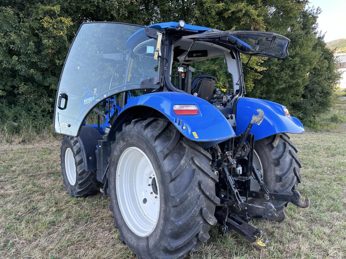 New Holland T6.125S + STOLL 750TL 2