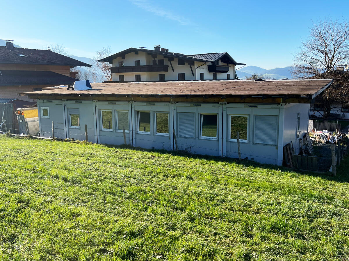 Komplette Containeranlage Innenraum 98 m² 3